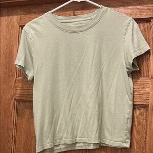 American Eagle Outfitters Women's Green T-Shirt